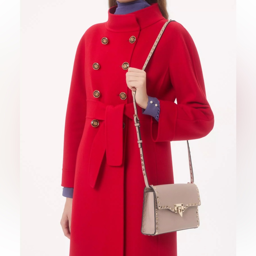 Valentino Garavani Small Rockstud Grainy Calfskin Crossbody Bag - Picture 2 of 16